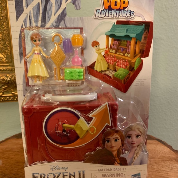 NWT Frozen 2 bundle 8 pc. & Anna and Elsa dolls - Picture 12 of 12